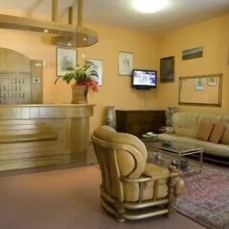 Le Rotonde Otel 3*