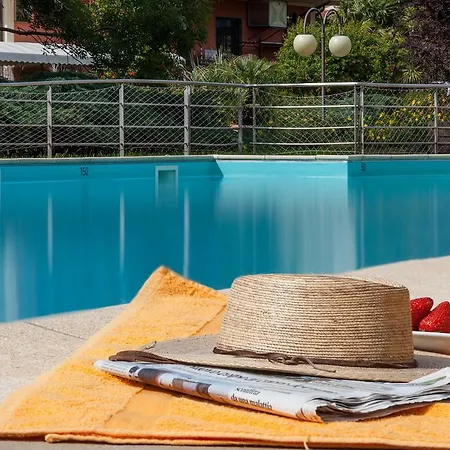 Otel Le Rotonde Massaciuccoli